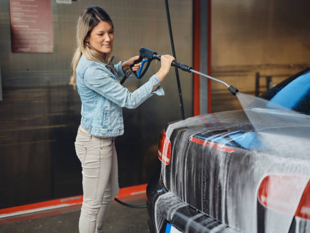 Best Commercial Building Pressure Washing  in Essex, MD